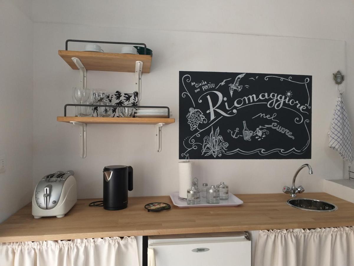 Aa Ciasea Duu Pintuu Apartment Riomaggiore Bagian luar foto